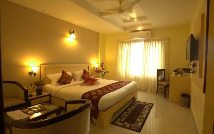 Hotel Royal Shades