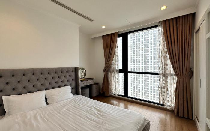 Luxe Paradise Lovely 2br in Vinhomes Royal city