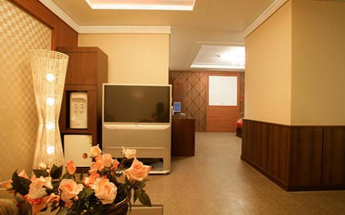 Hotel No.1