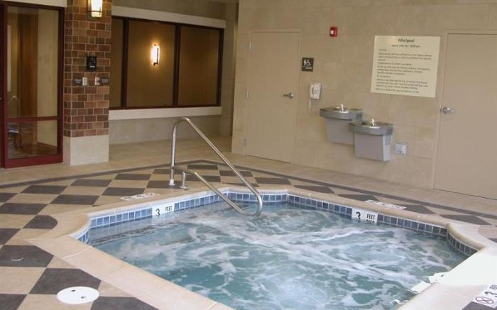 Staybridge Suites Latham By IHG