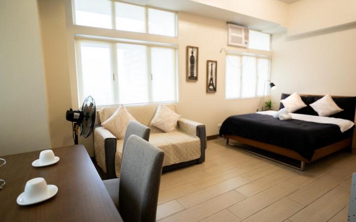 Elegant unit, fast wifi, near Makati Medical Centr