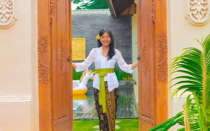 2BR Tropical Villa Sinergi in Seminyak