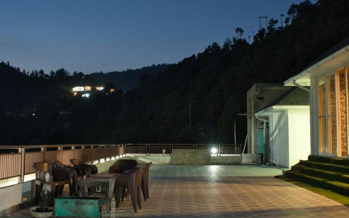 Cozy Kanatal Hotel And Resort