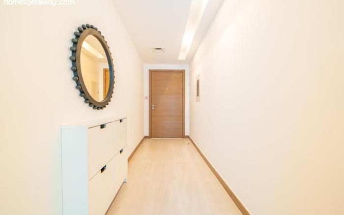 Stunning 2BR Apt High-Floor Breathtaking Views