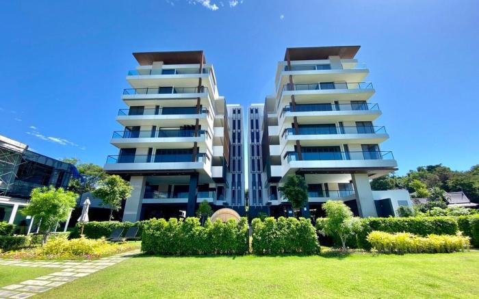 Escape Condominium Beachfront Garden view - E223