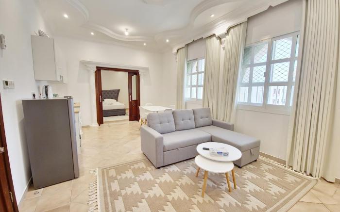 Harf22-201-01 comfy 1BR Apt in Abu Dhabi City