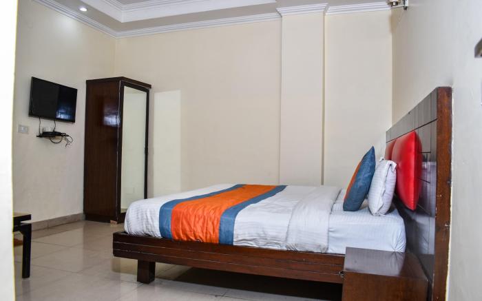 Hotel Rossette - Near New Delhi Railway Station
