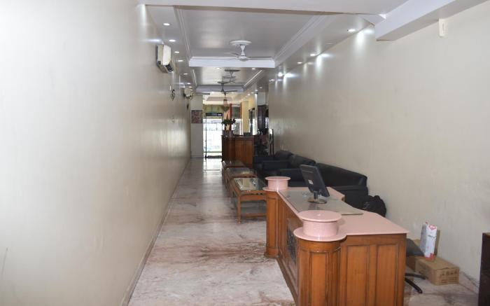 Hotel Rossette - Near New Delhi Railway Station