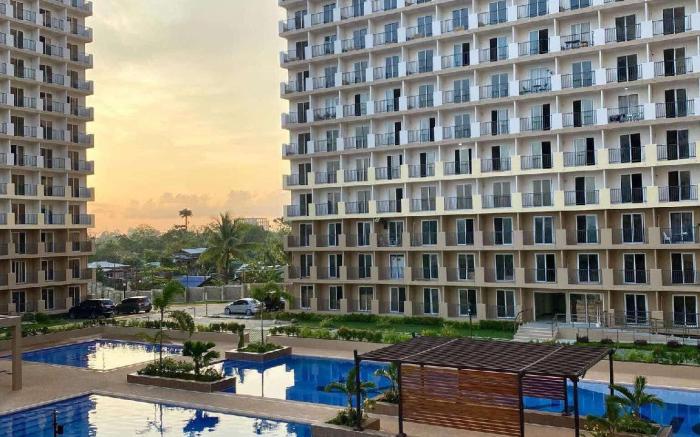 Pure Bliss Getaway, Saekyung Condominium Pool view