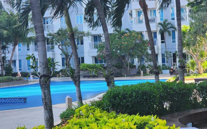 Cosmy 2 Bedroom View Pool