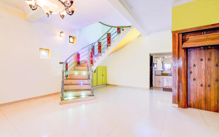 Hotel O Enclave Stayz Inn