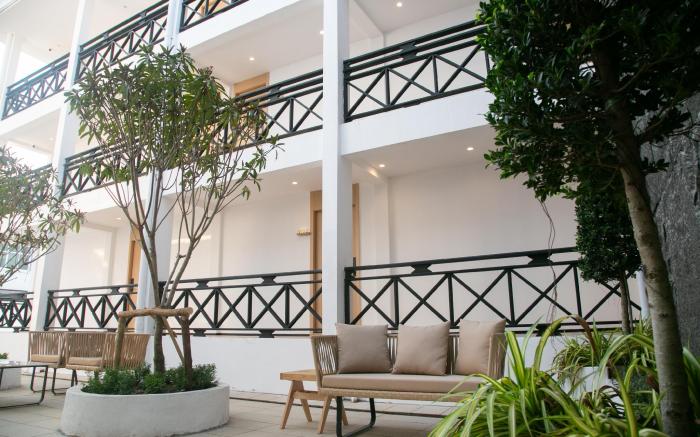 Ruby Hotel