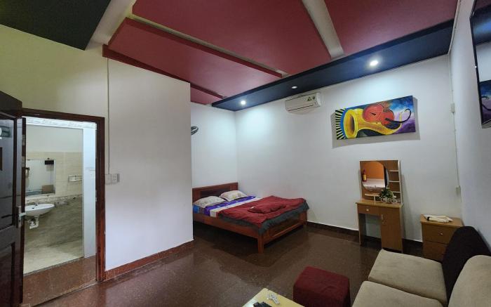 Nice Massage & Spa Hostel