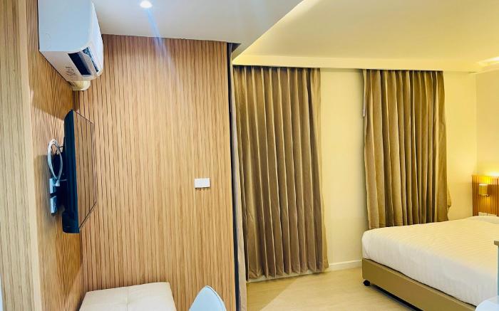 G9 HOTEL