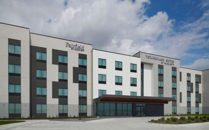 Fairfield Inn & Suites Columbus