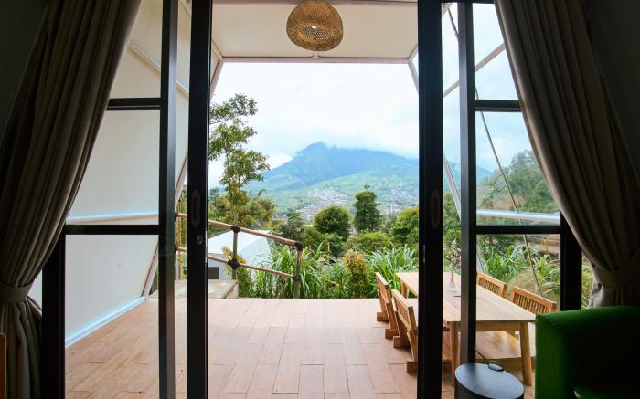 Luxcamp Selo - Merapi View by Horison