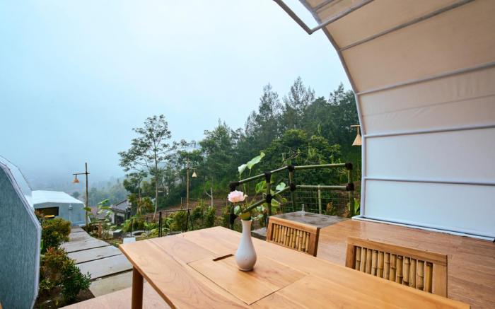 Luxcamp Selo - Merapi View by Horison