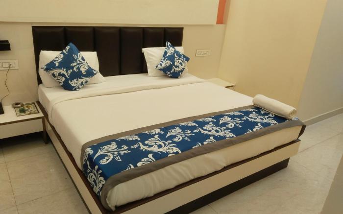 Hotel Pink City