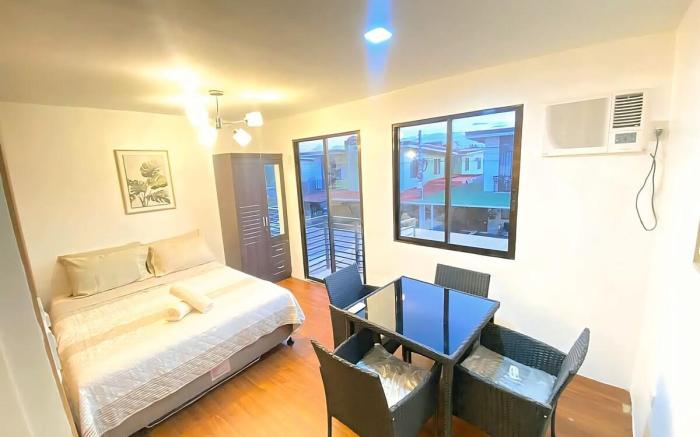 Staycation 2BR Townhouse in Montierra Uptown CDO