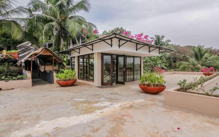 Ebonystays Evara Mansion