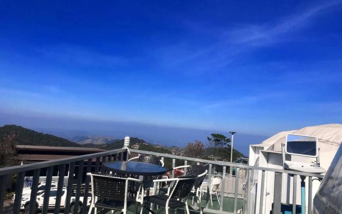 Mountain House at Phu Thap Boek