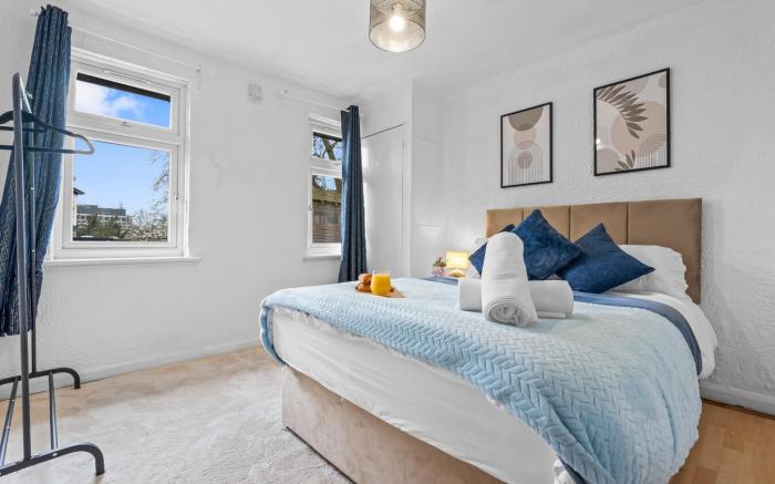 Cosy 2 bed flat, Wembley Stadium