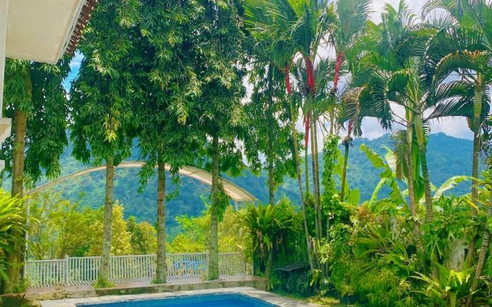 Zultanz Villa Gunung Pancar View