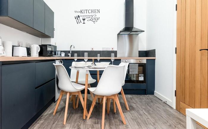 Deluxe 2 Bedroom Apartment In City Centre