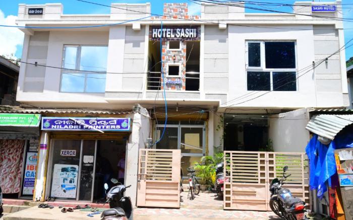 DhamStay Hotel Sashi Near Beach & Temple Puri