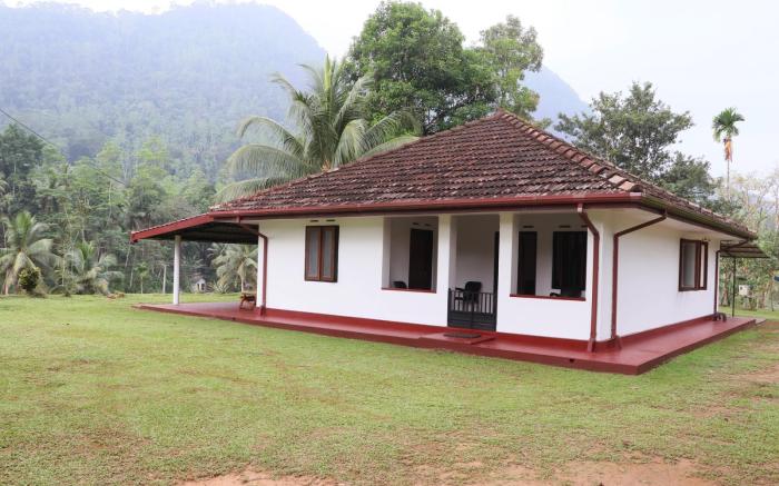 Mallika estate holiday bungalow 