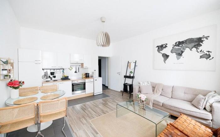 RG 5 - Charming Haven near Vienna's Brunnenmarkt