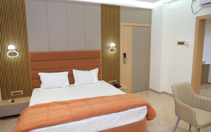 Hotel Pruthvi Executive, Pune