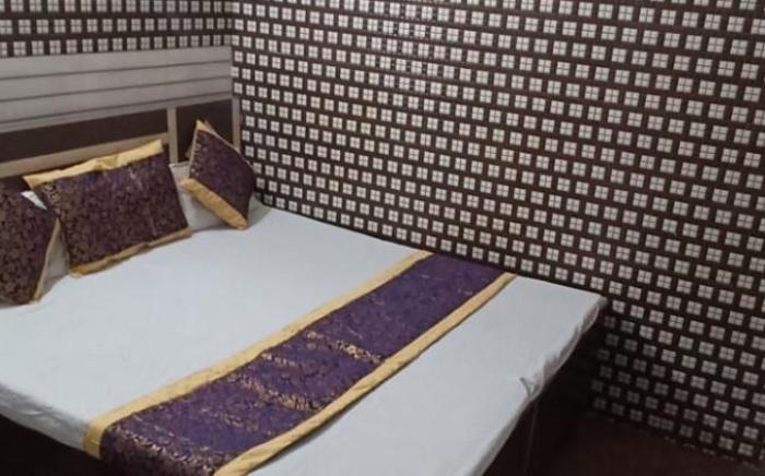Hotel Punjabi Niwas Amritsar