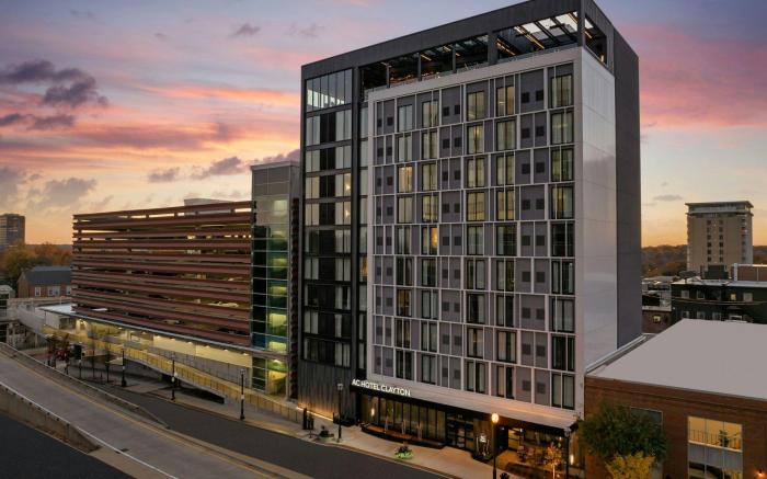 AC Hotel St. Louis Clayton