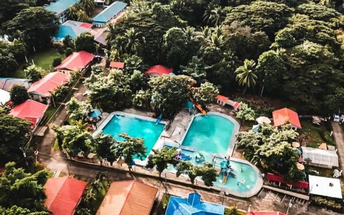 Villa Paraiso Resort and Waterpark