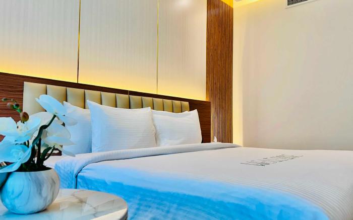 Emirates Grand Aparthotel