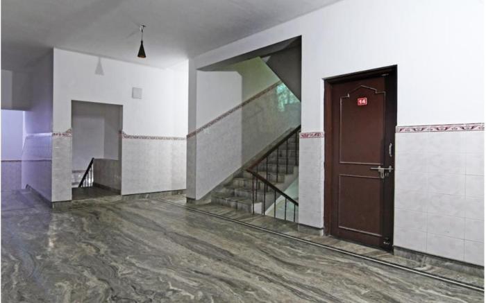 DhamStay Hotel Elite stay Near Baramunda Bus Stand