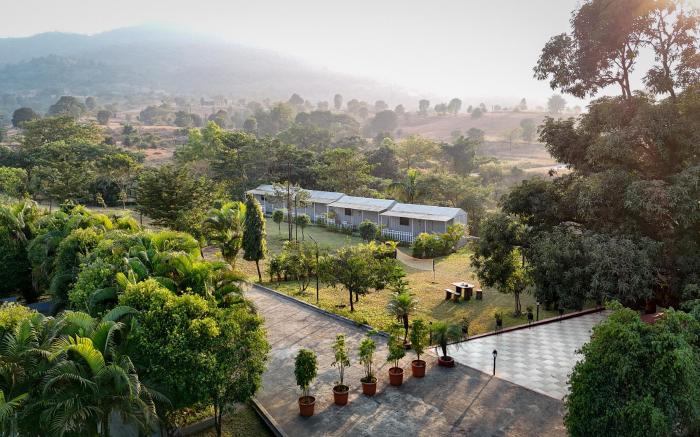 Vanah Villa And Resort