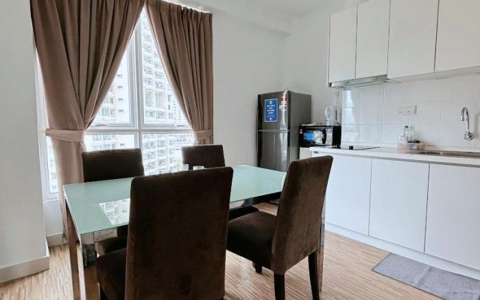 Relaxing Sea Breeze Studio