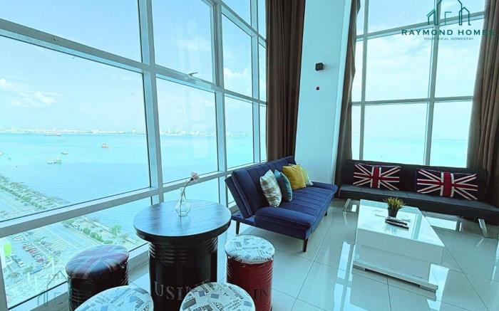 Exquisite Sea View Duplex