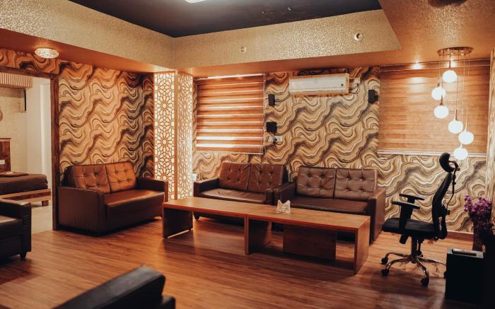 PINK FLOYD BOTIQUE HOTEL