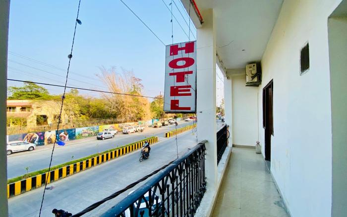 Hotel Bamleshwari