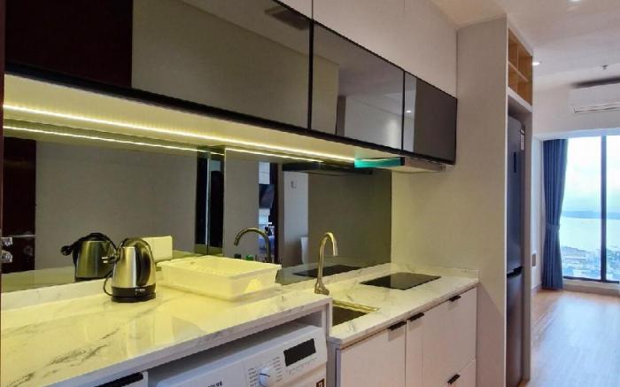 Luxury stay at Polllux Habibie