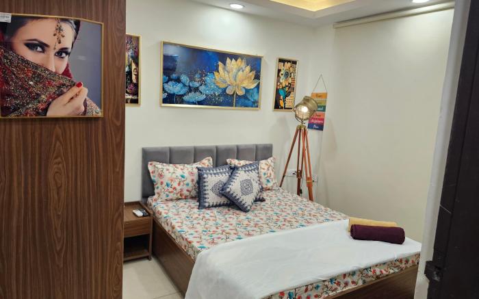 Ultra Luxury 1Bhk Flat 1121 by Bliss Stay