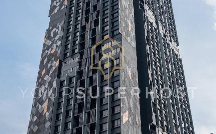 Millerz Square Tower E by YourSuperhost