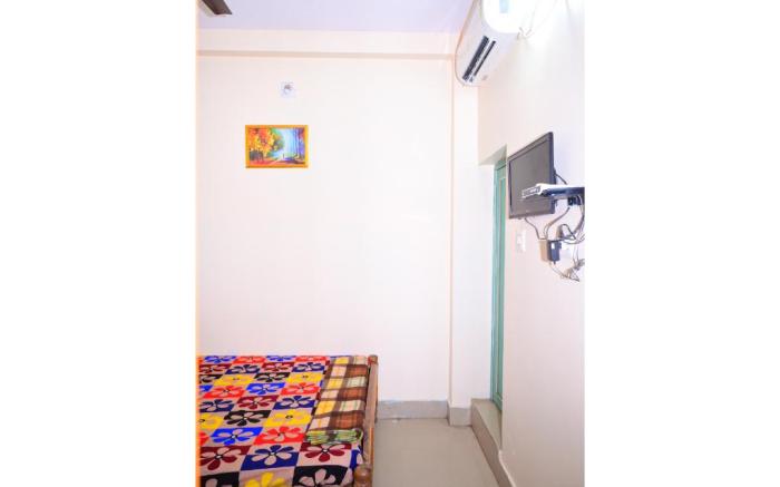 DhamStay Hotel Star Lodge Near Beach Puri