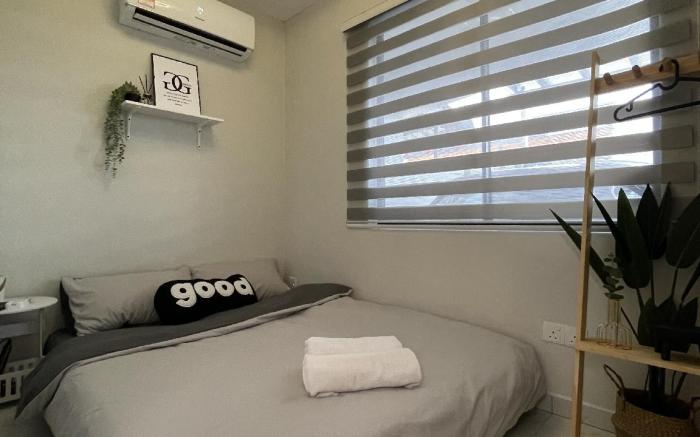 Cozy Room 2pax #1min walk to KSL #Bathroom