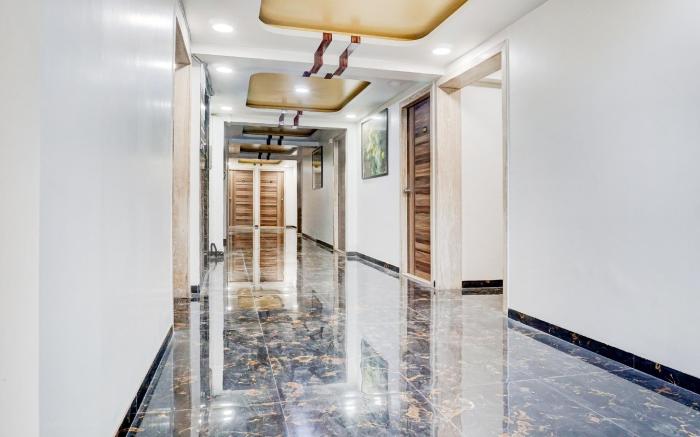 Super Townhouse Ambegaon Road Katraj Formerly White Castle