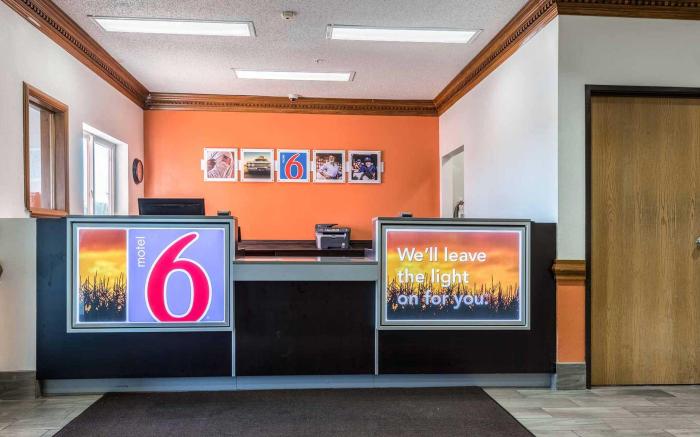 Studio 6  Indianapolis, IN – Southport
