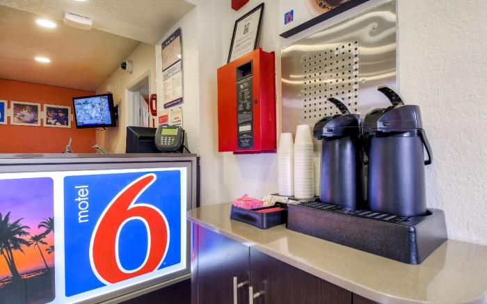 Motel 6 Chino, CA - Los Angeles Area